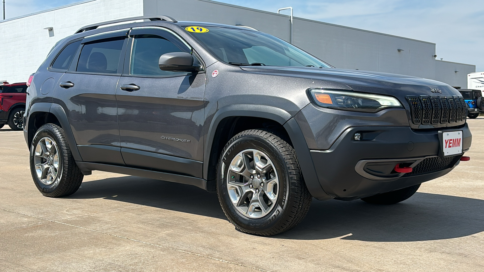 2019 Jeep Cherokee Trailhawk 1