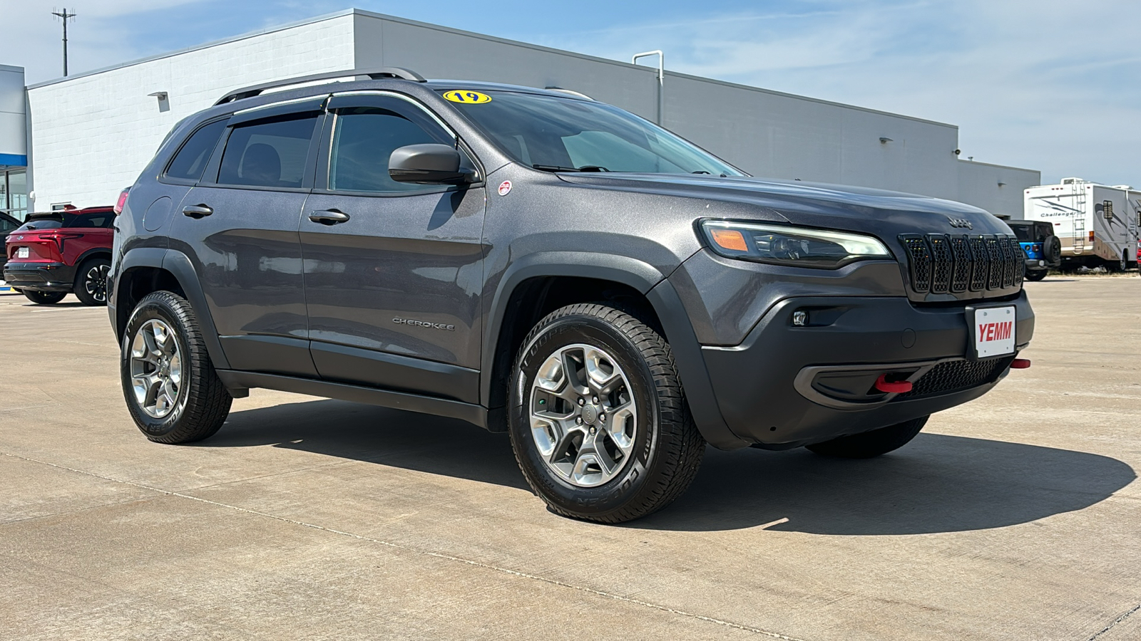 2019 Jeep Cherokee Trailhawk 2