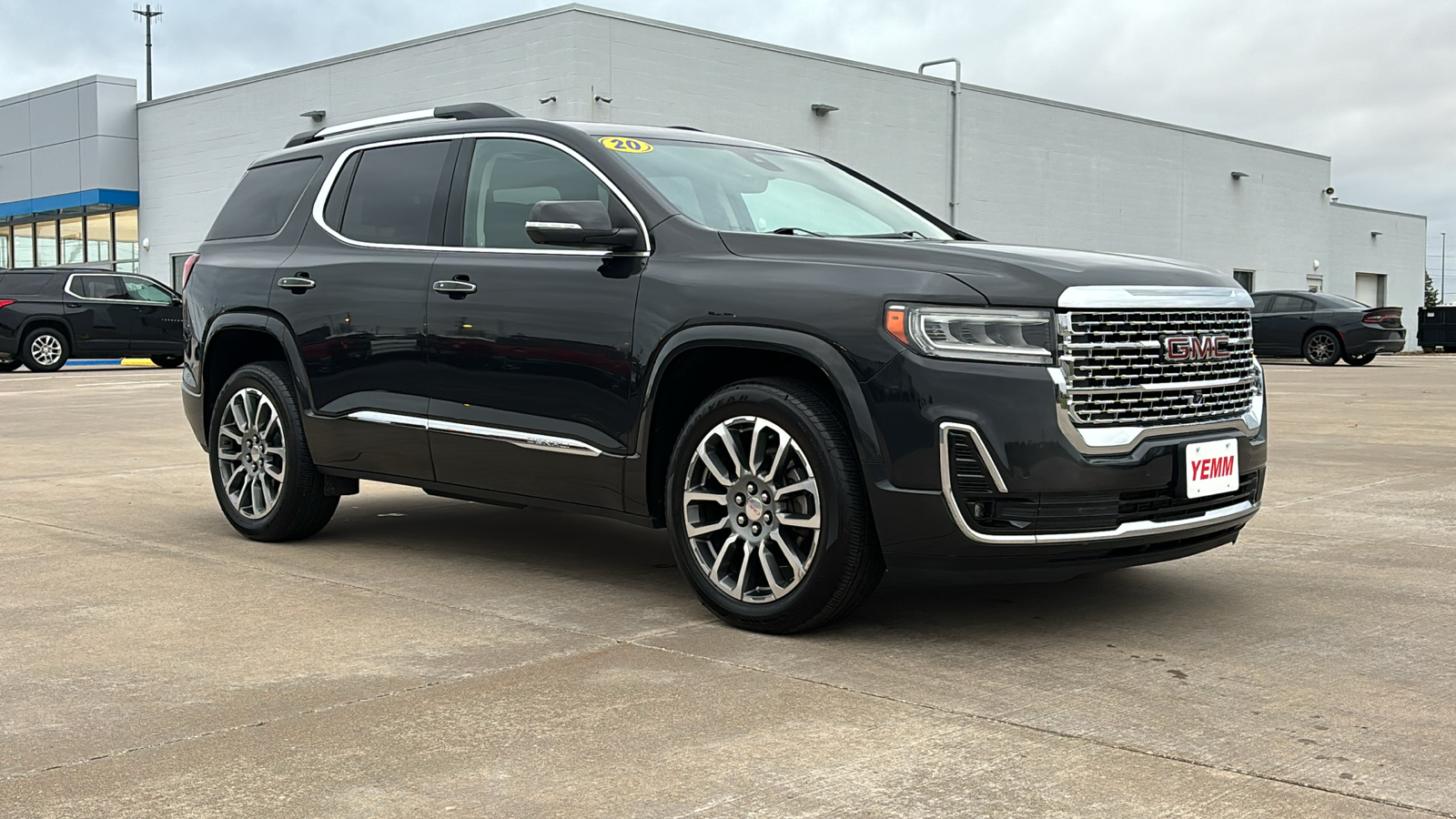 2020 GMC Acadia Denali 2