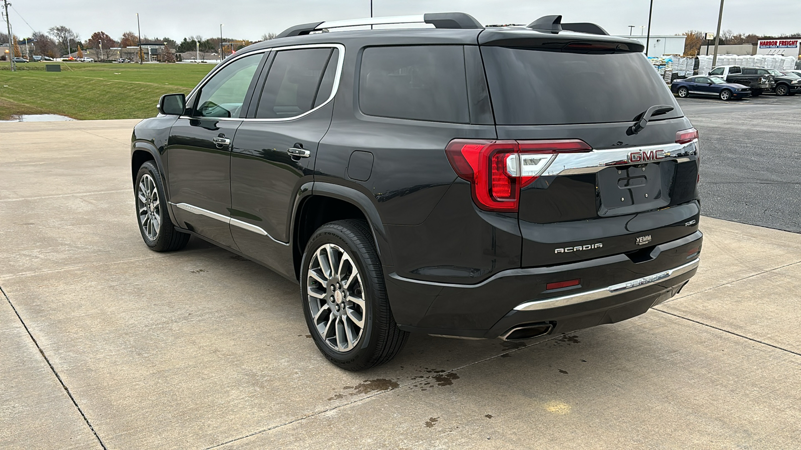 2020 GMC Acadia Denali 6