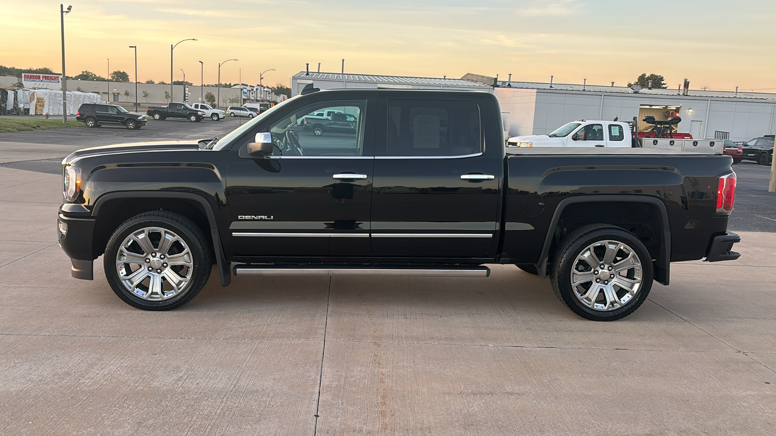 2017 GMC Sierra 1500 Denali 5