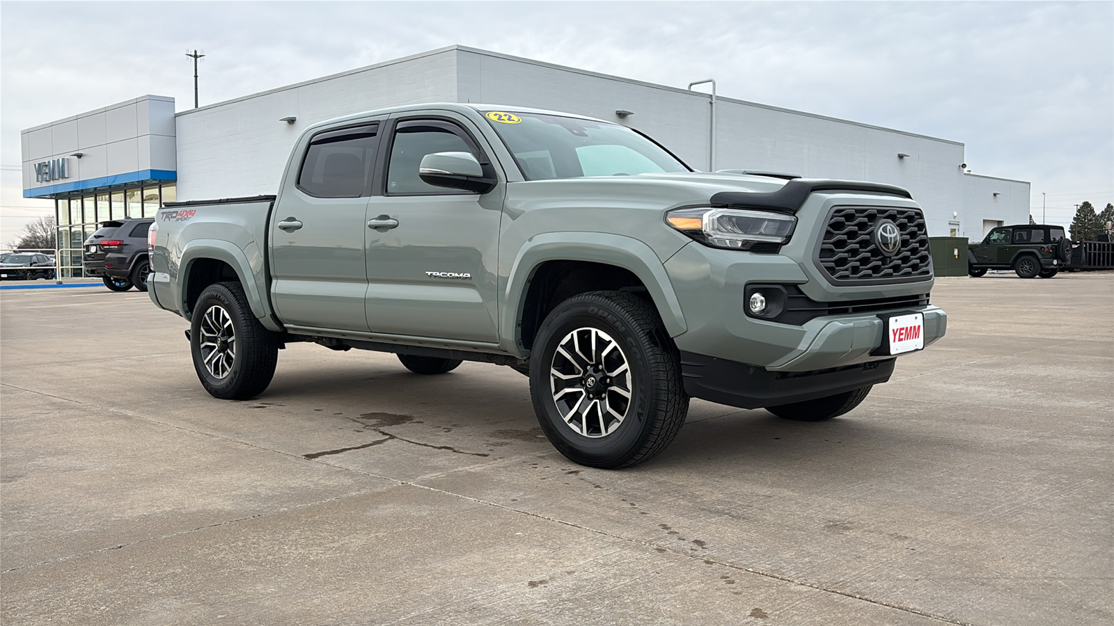 2022 Toyota Tacoma TRD Sport 2