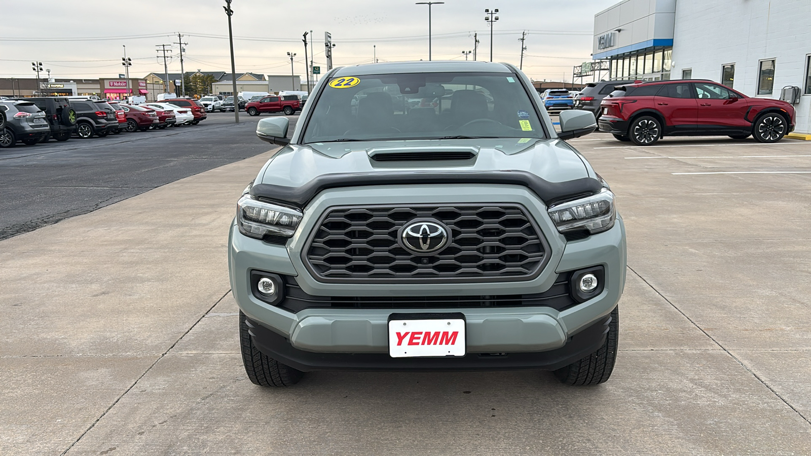 2022 Toyota Tacoma TRD Sport 3