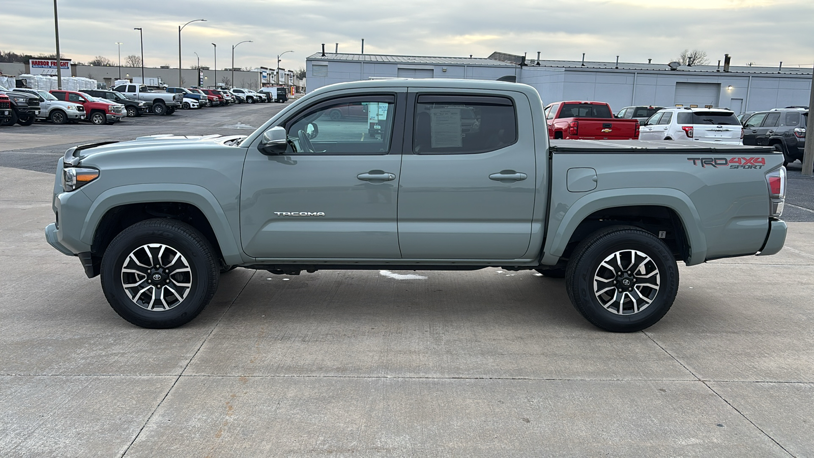 2022 Toyota Tacoma TRD Sport 5