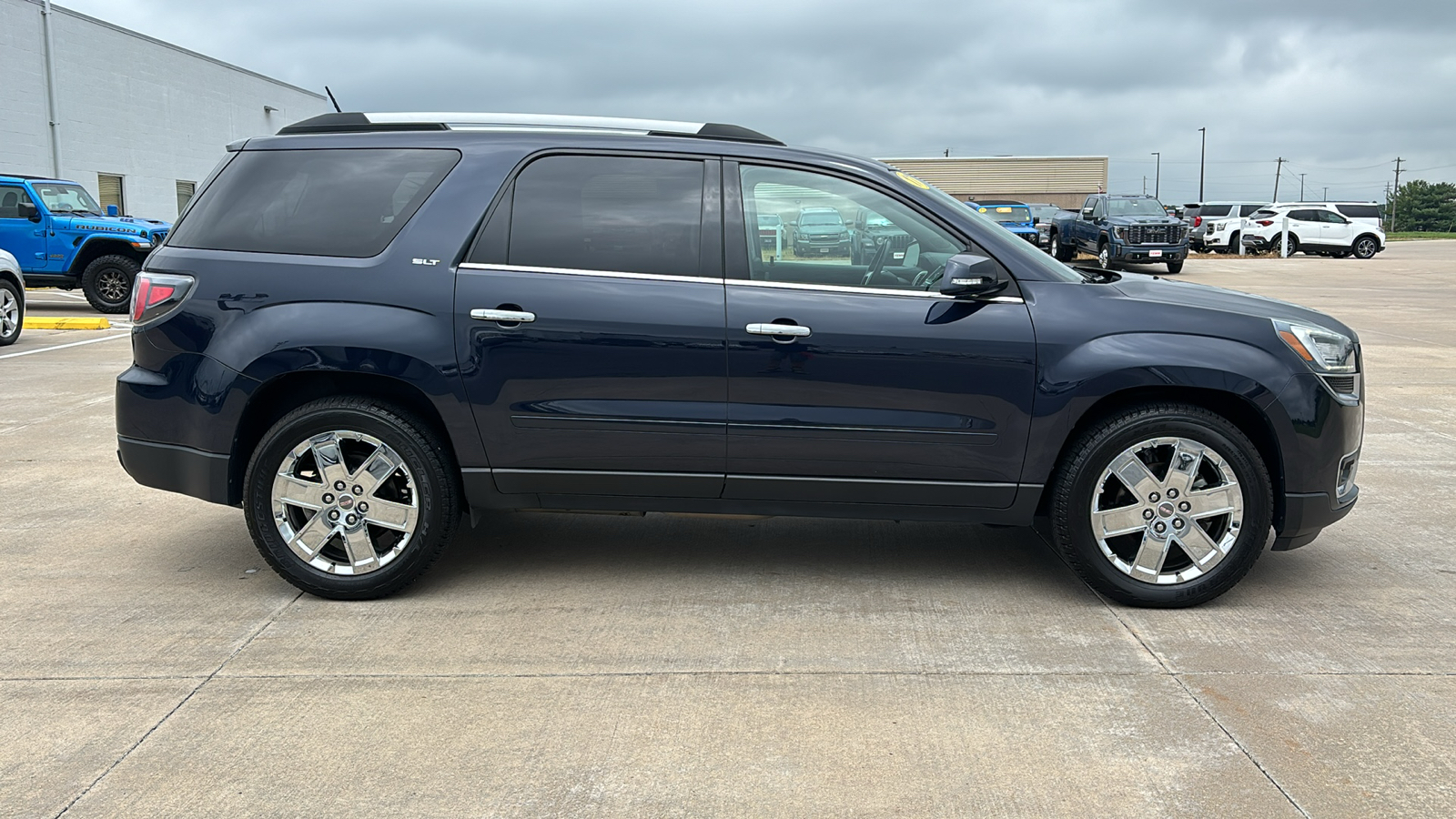 2017 GMC Acadia Limited  9