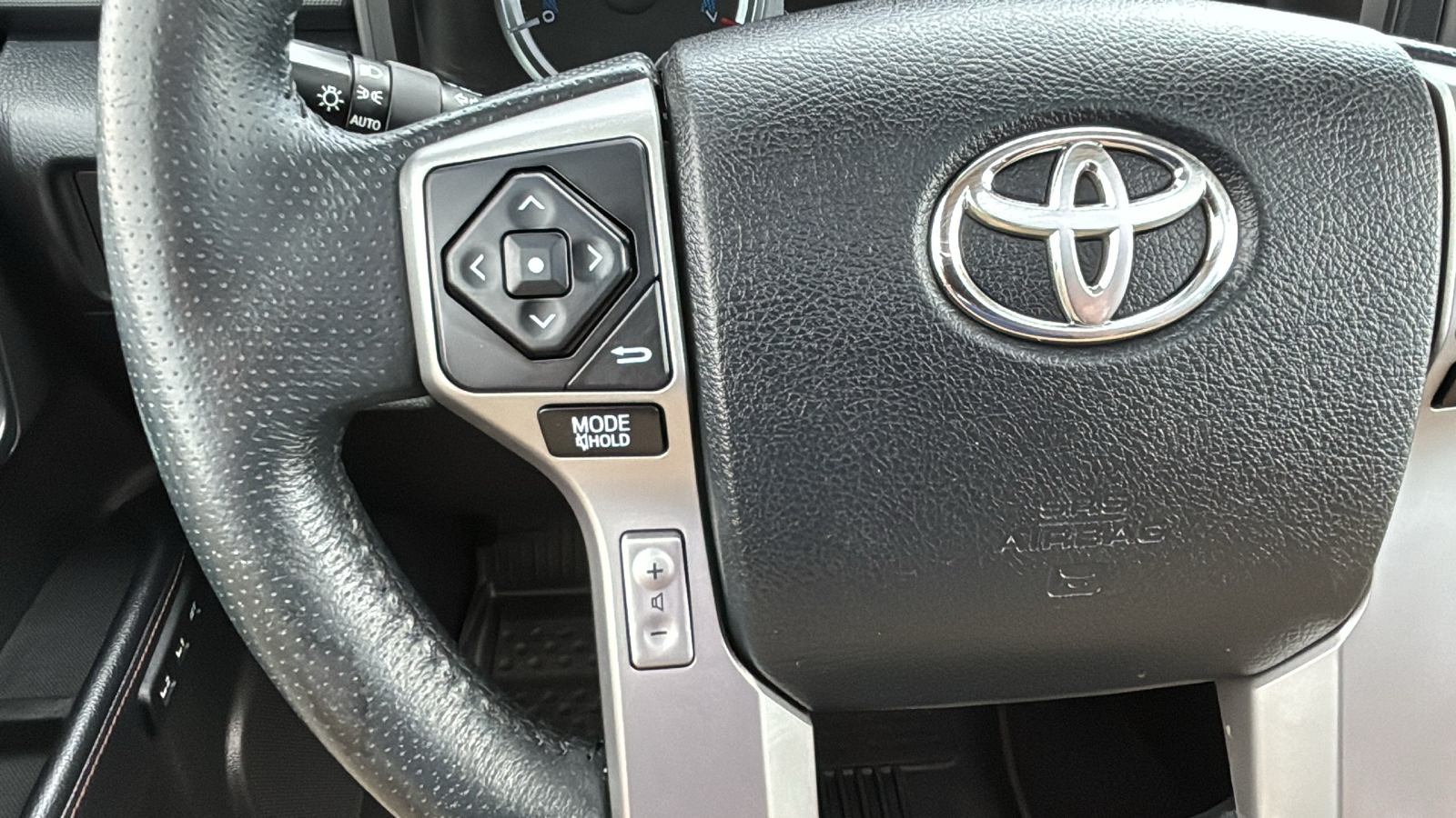2019 Toyota 4Runner Limited 14