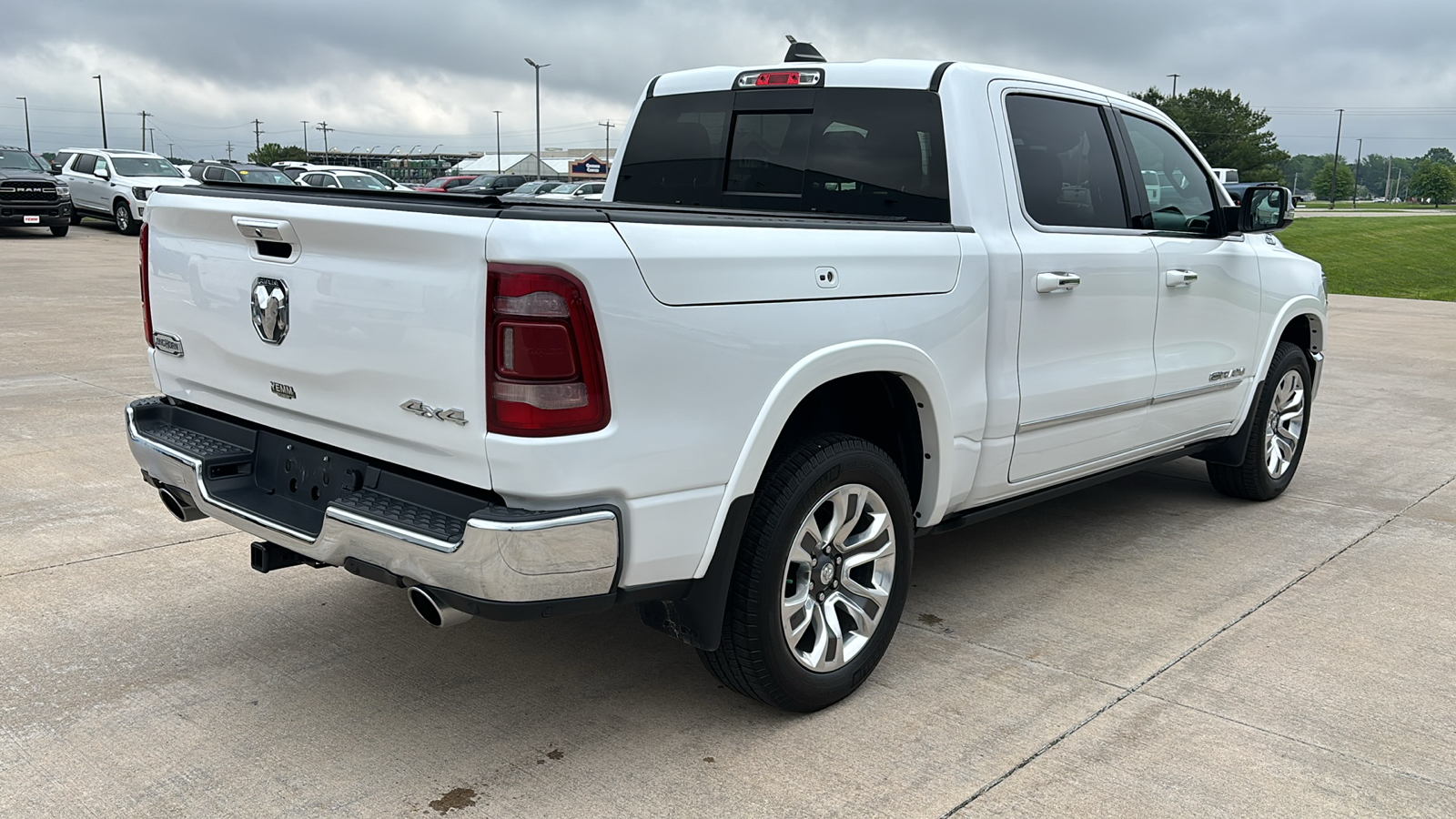 2019 Ram 1500 Laramie Longhorn 8