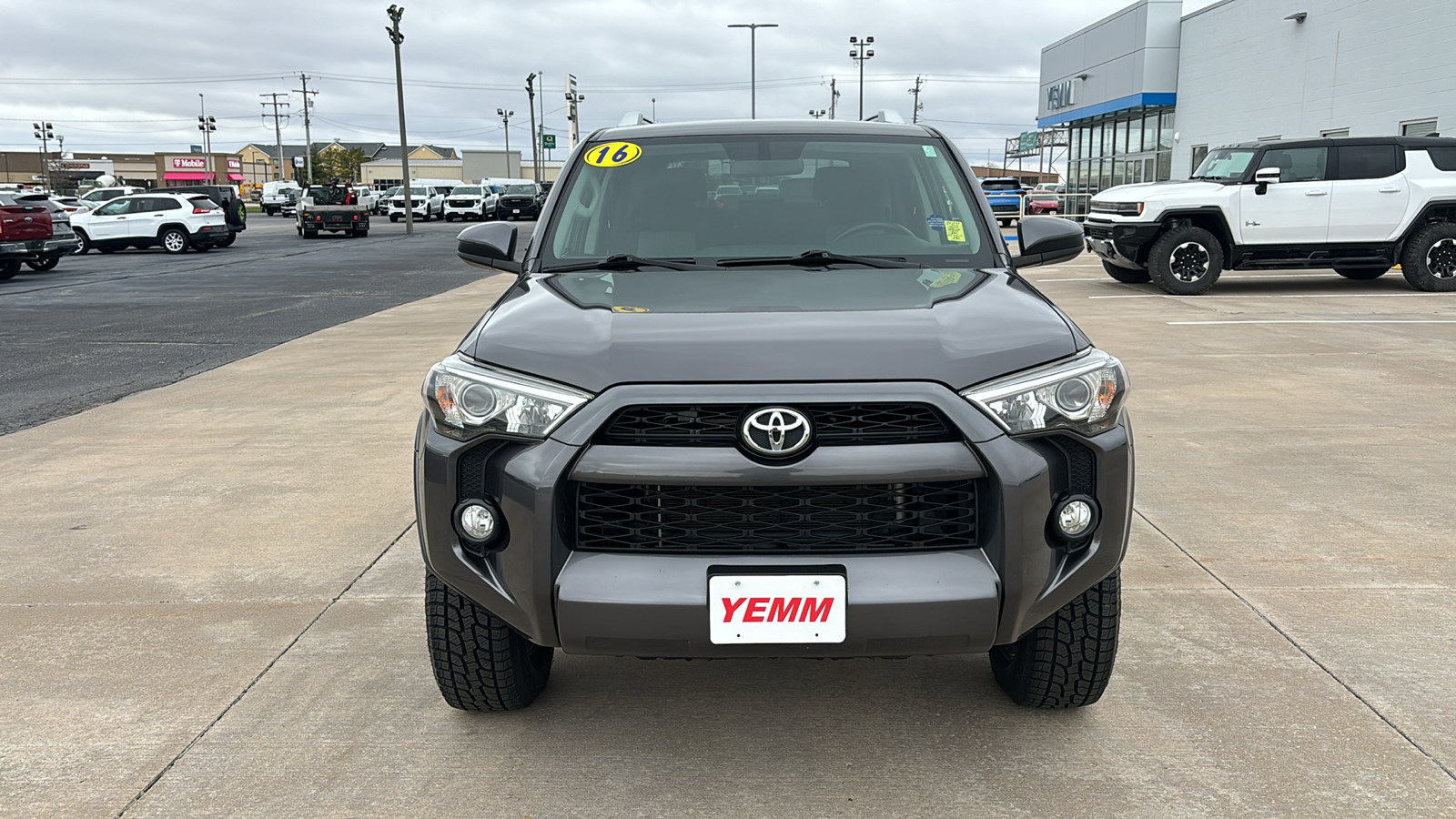 2016 Toyota 4Runner SR5 3