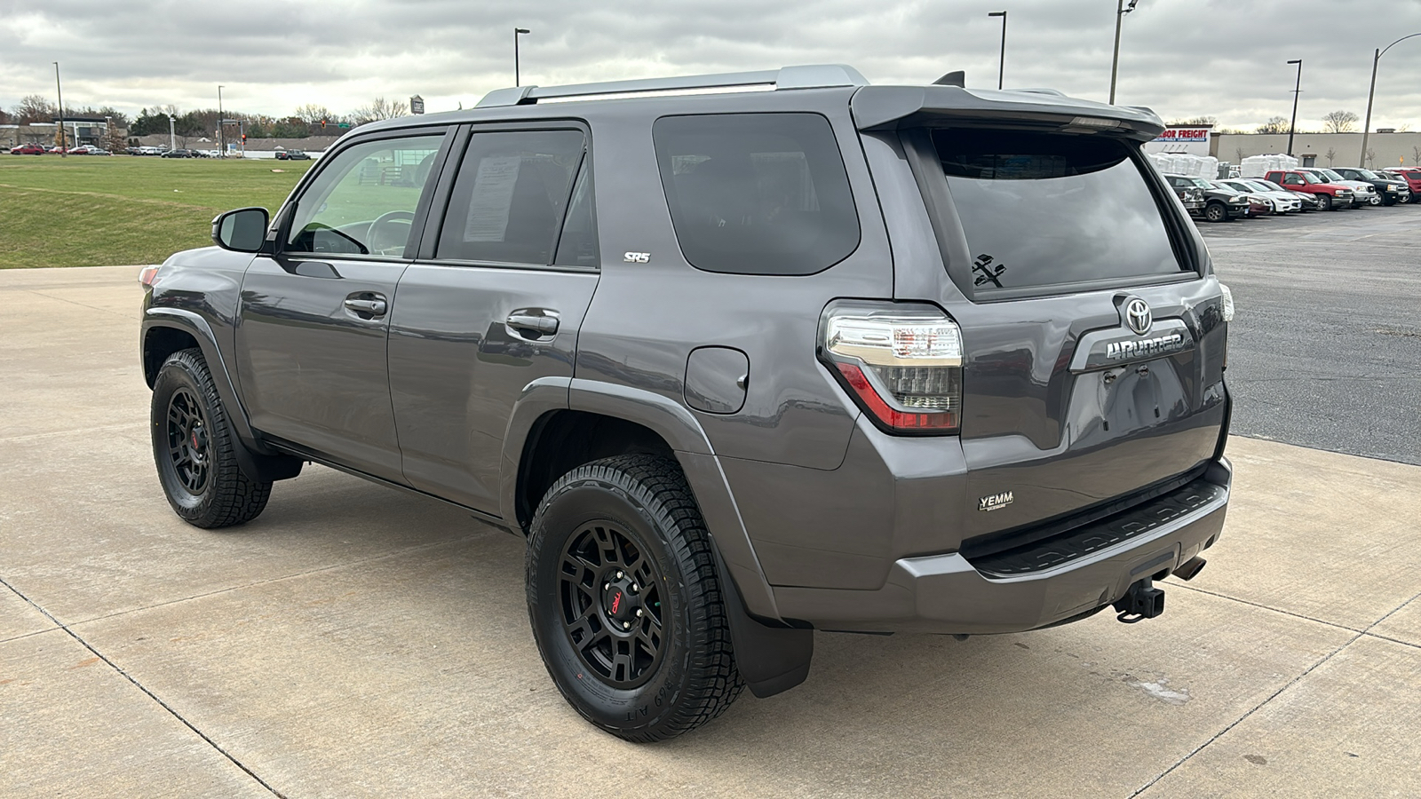 2016 Toyota 4Runner SR5 6