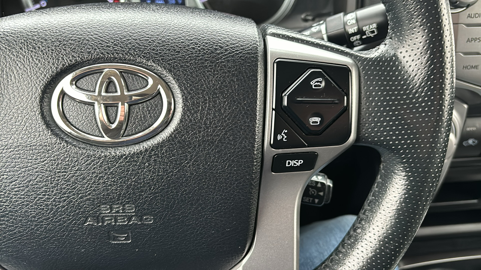 2016 Toyota 4Runner SR5 15