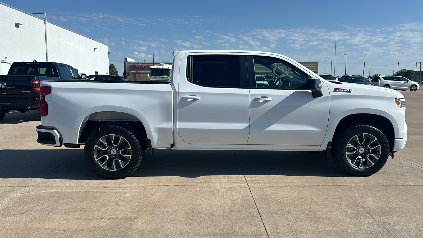 2024 Chevrolet Silverado 1500 RST 9