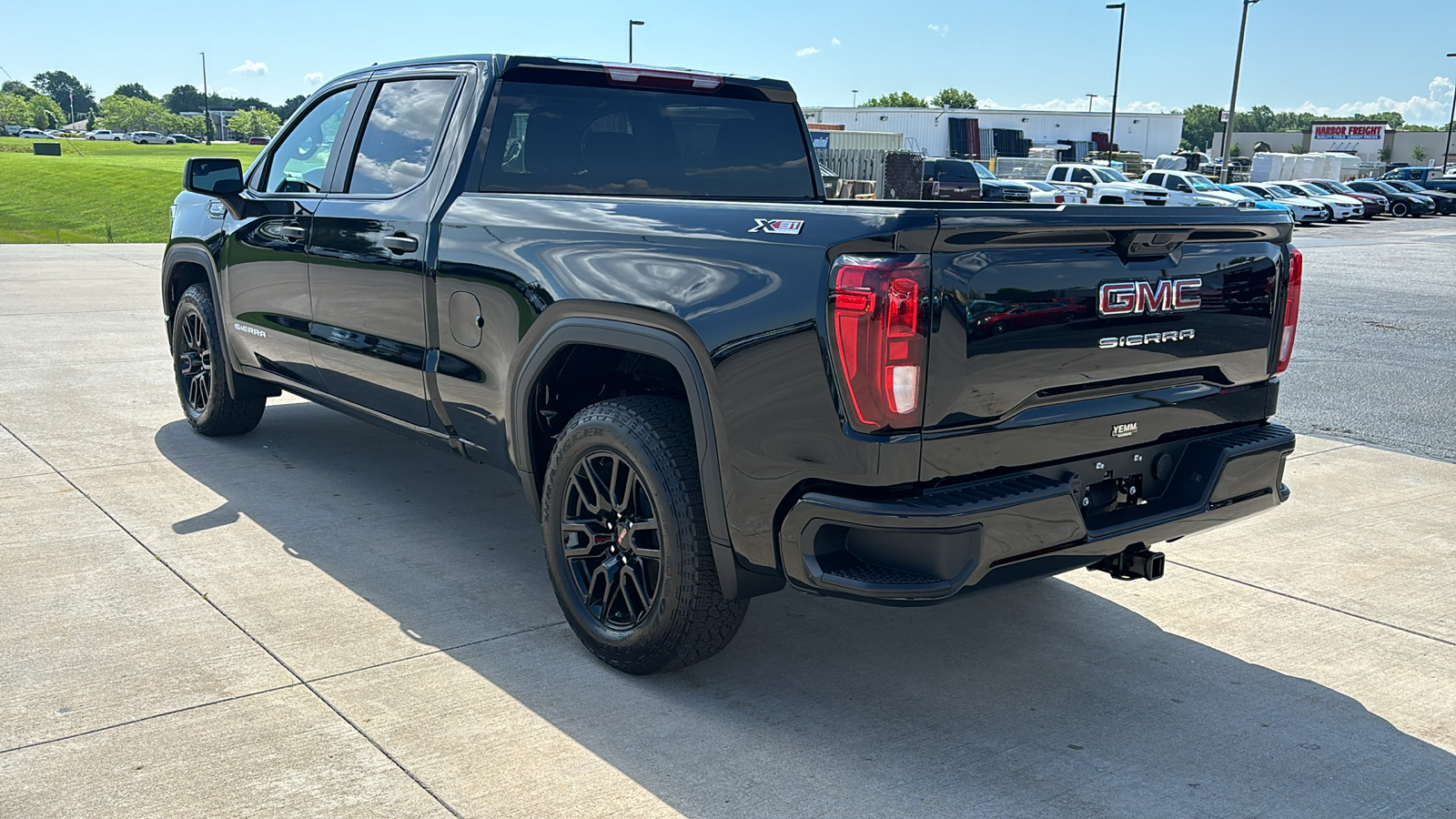 2024 GMC Sierra 1500 Pro 6