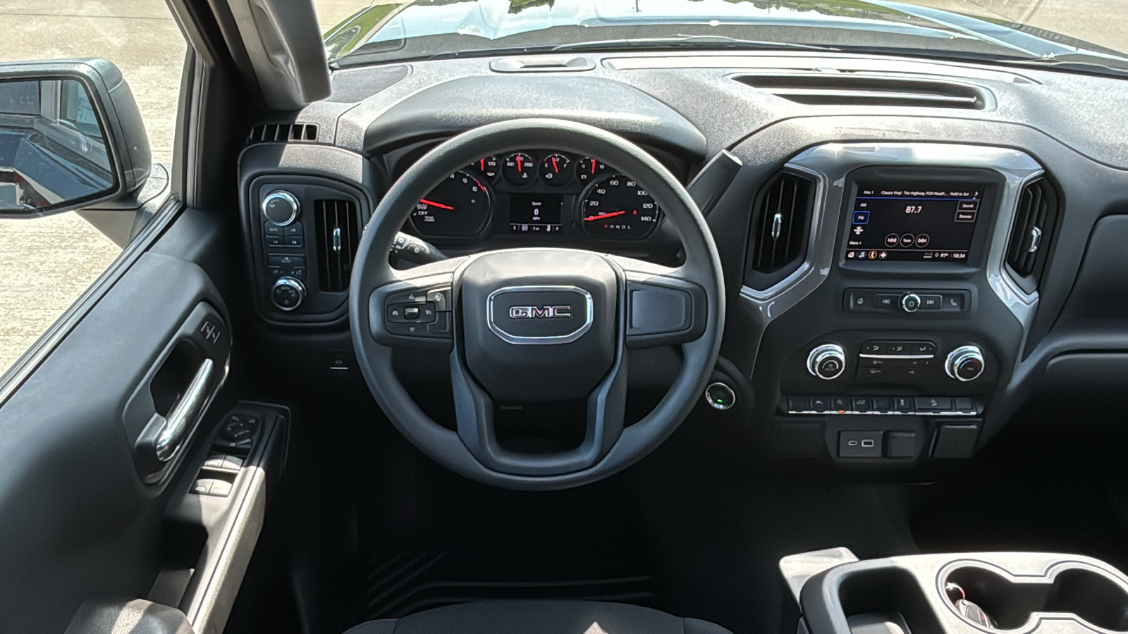 2024 GMC Sierra 1500 Pro 12