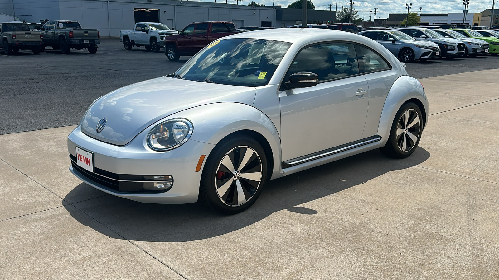 2013 Volkswagen Beetle 2.0 TSi 4