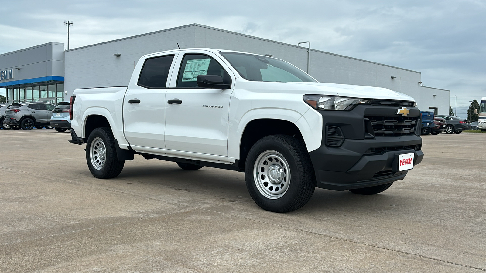 2024 Chevrolet Colorado Work Truck 2