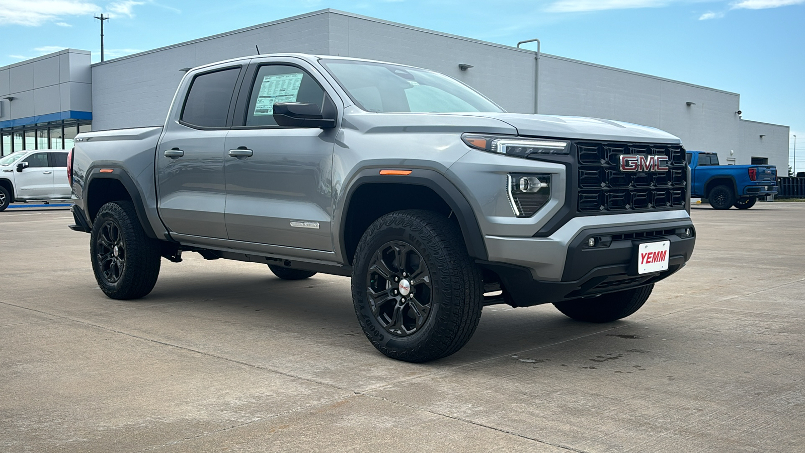 2024 GMC Canyon  2