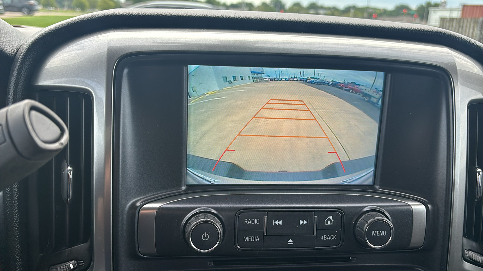 2017 Chevrolet Silverado 1500 LT 17