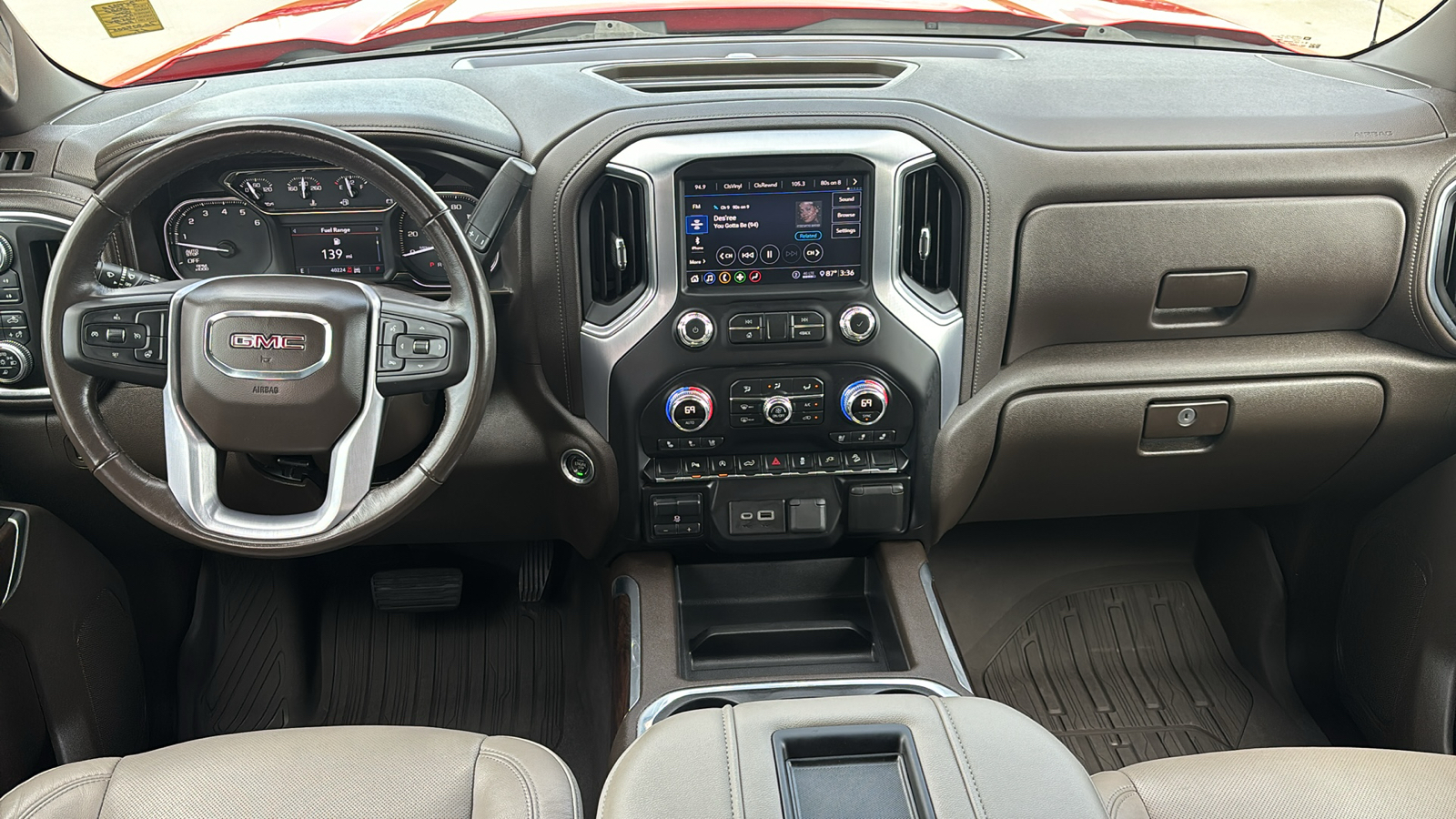 2020 GMC Sierra 1500 SLT 11