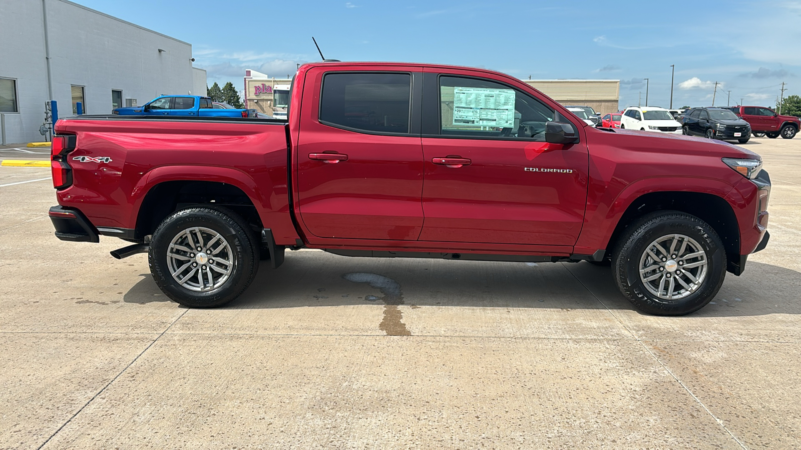 2024 Chevrolet Colorado LT 9