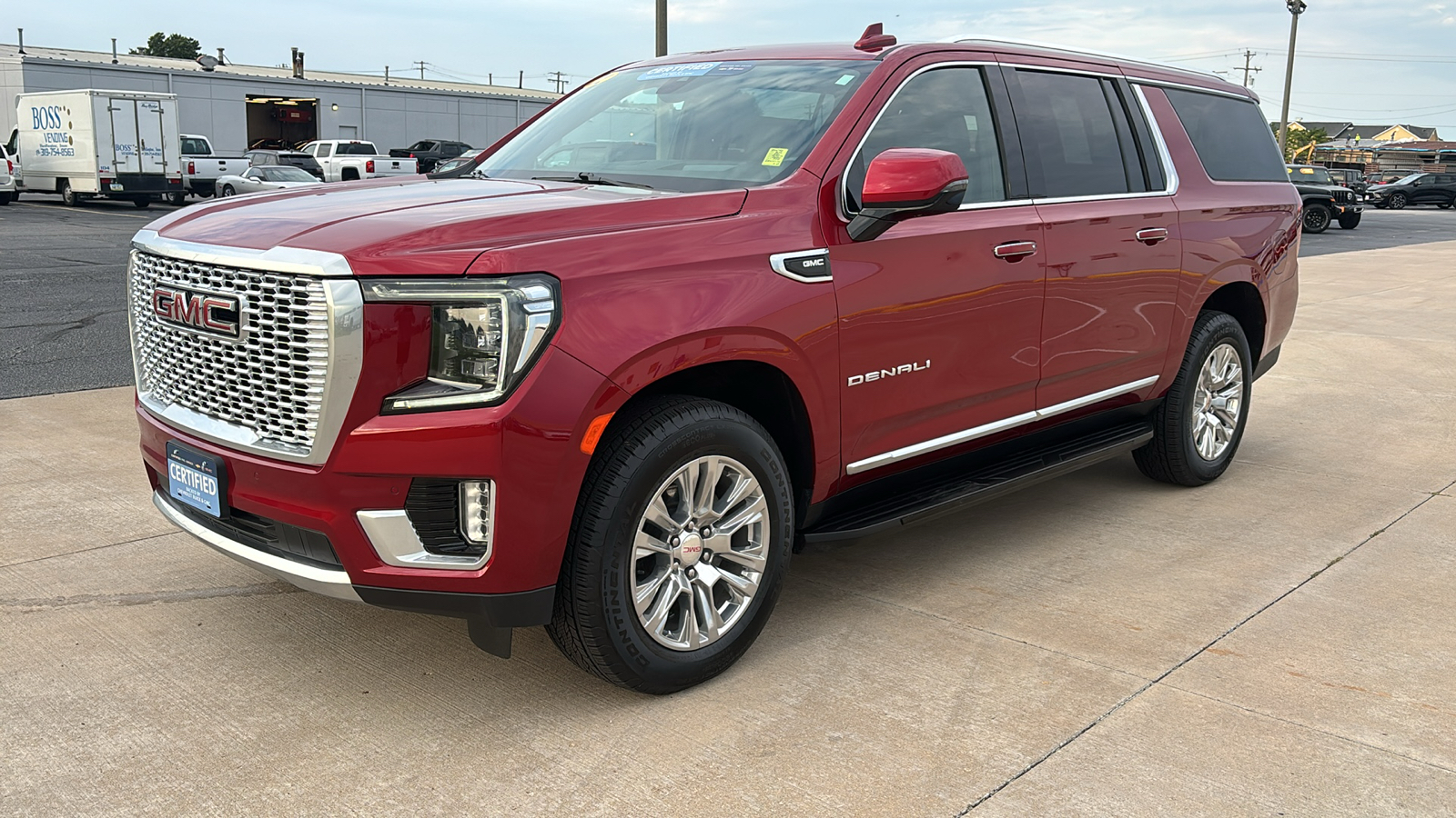 2022 GMC Yukon XL Denali 4