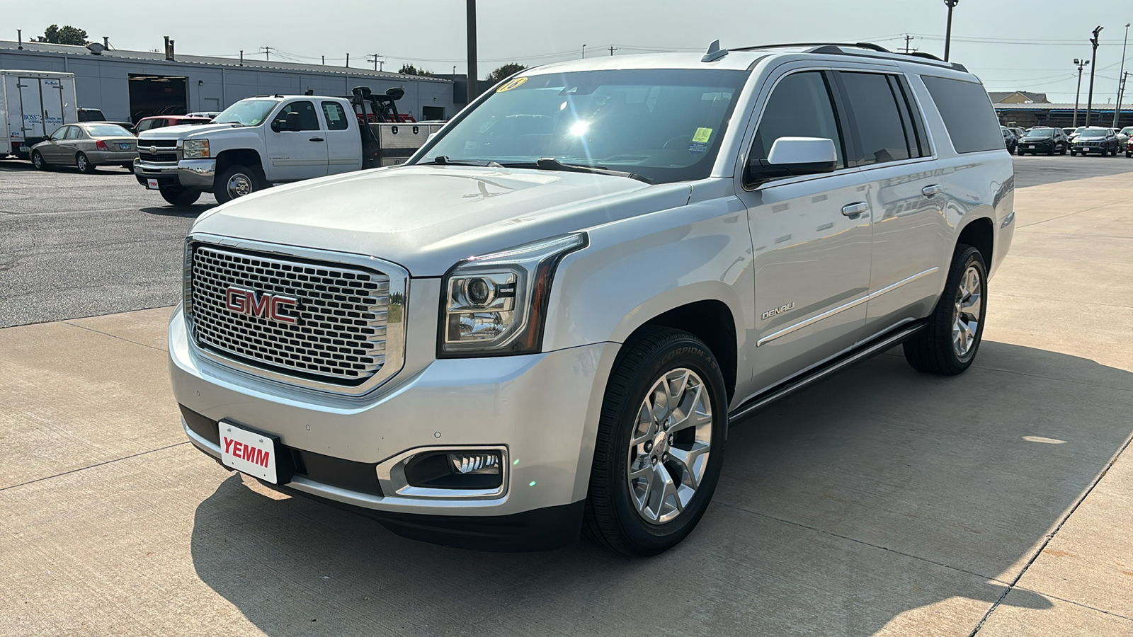 2016 GMC Yukon XL Denali 4