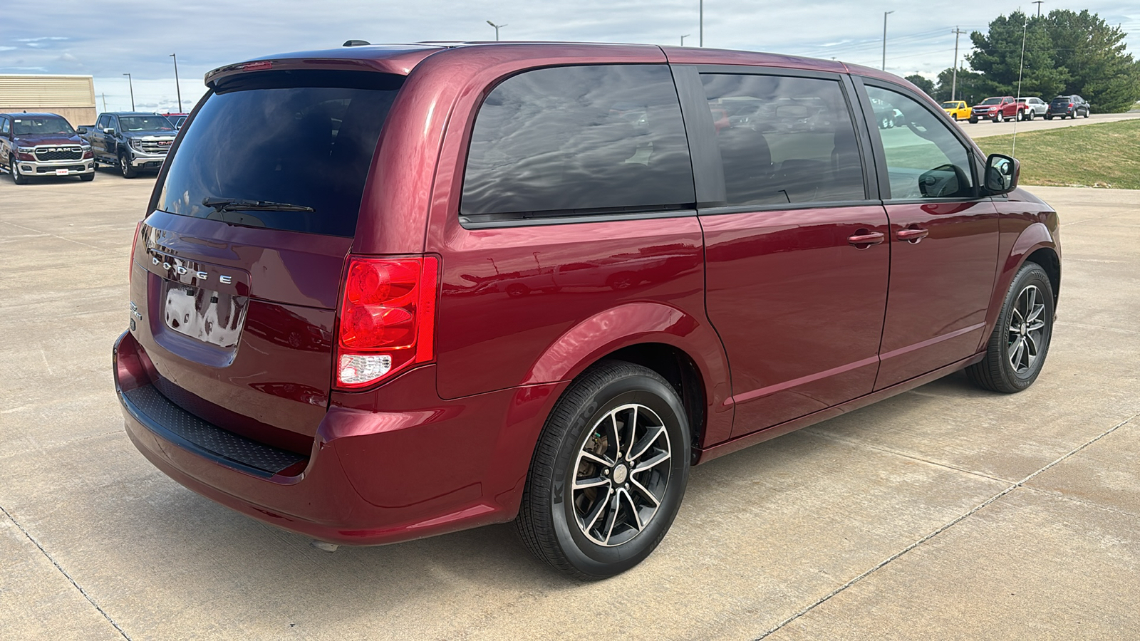 2018 Dodge Grand Caravan SE 8