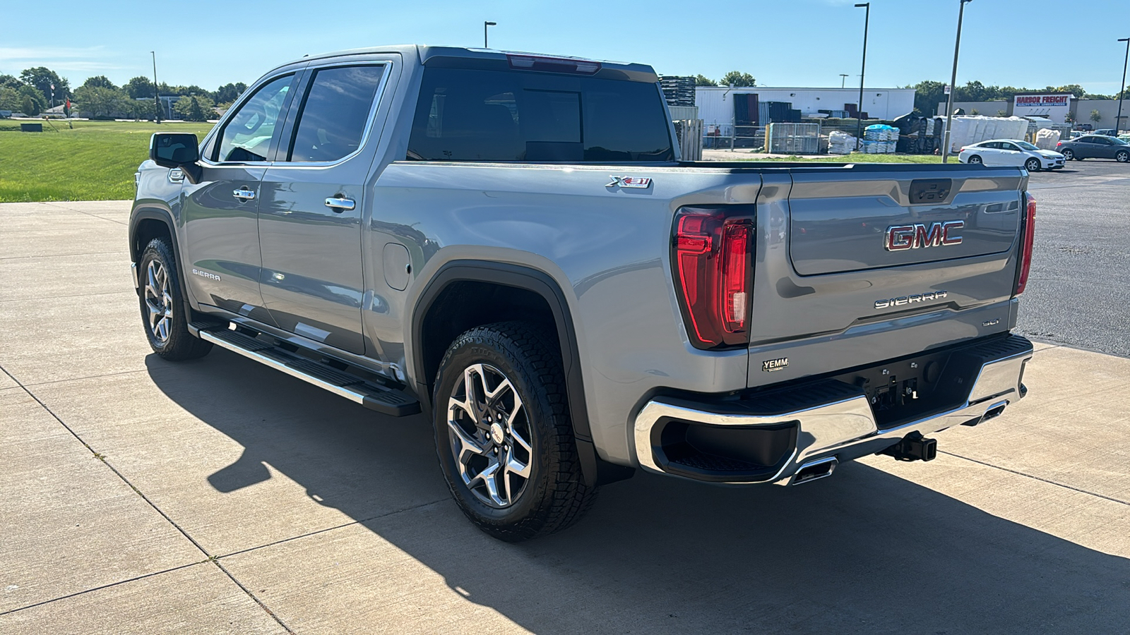 2024 GMC Sierra 1500 SLT 6