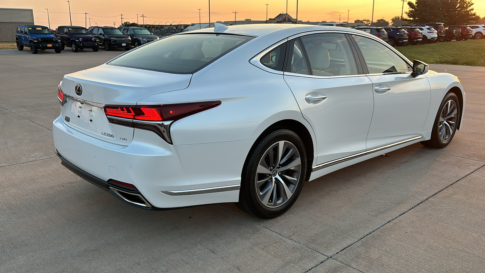 2020 Lexus LS 500 Base 8