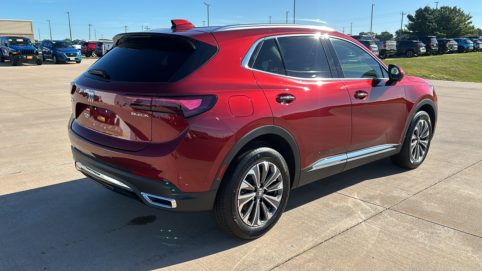 2024 Buick Envision Preferred 8