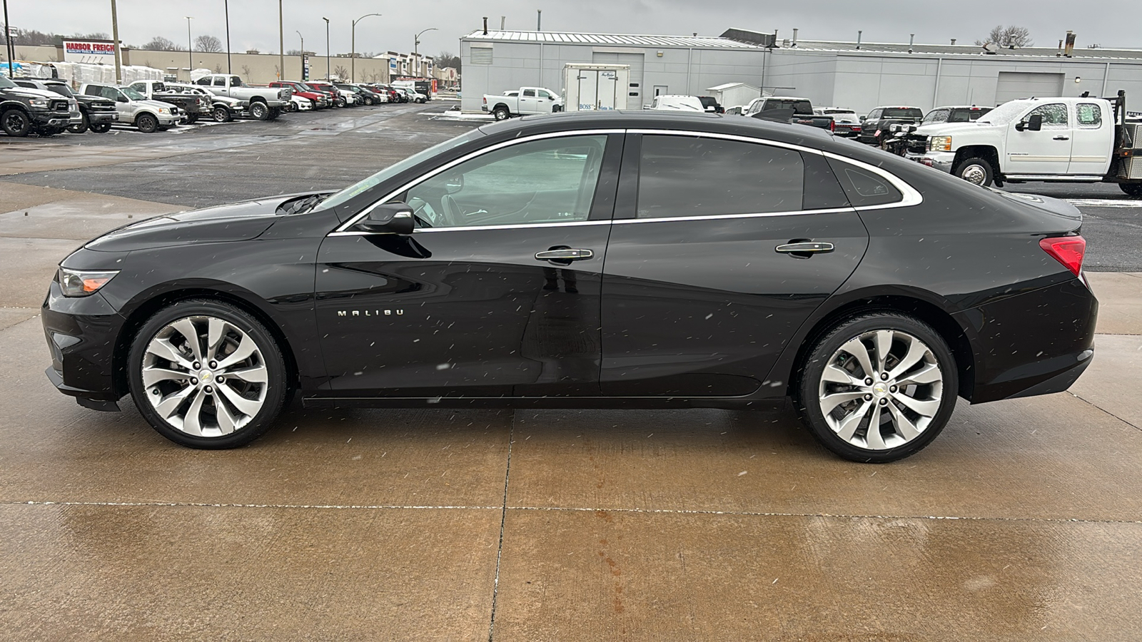 2017 Chevrolet Malibu Premier 5