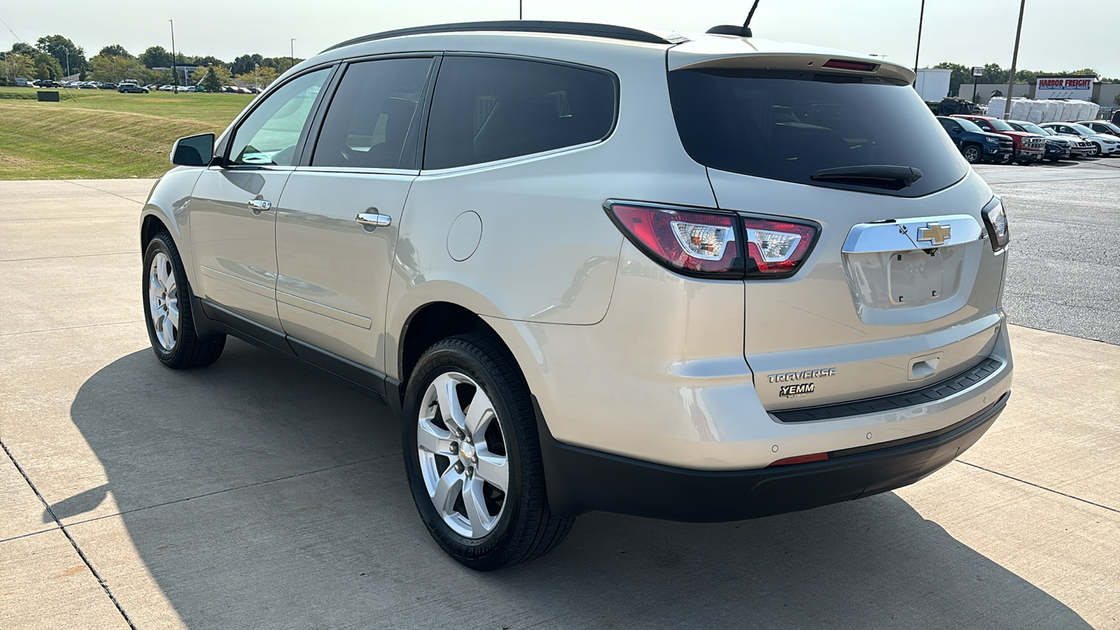 2017 Chevrolet Traverse LT 6