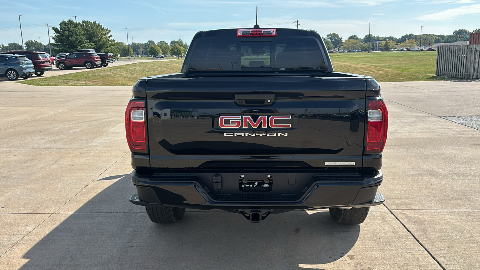 2024 GMC Canyon Elevation 7