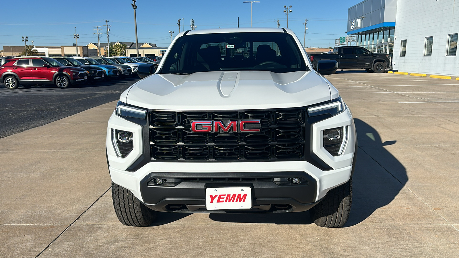 2024 GMC Canyon Elevation 3