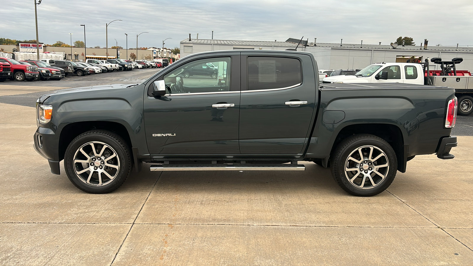 2017 GMC Canyon Denali 5