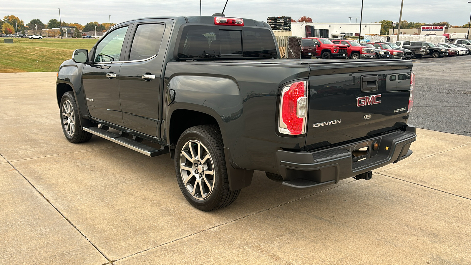 2017 GMC Canyon Denali 6