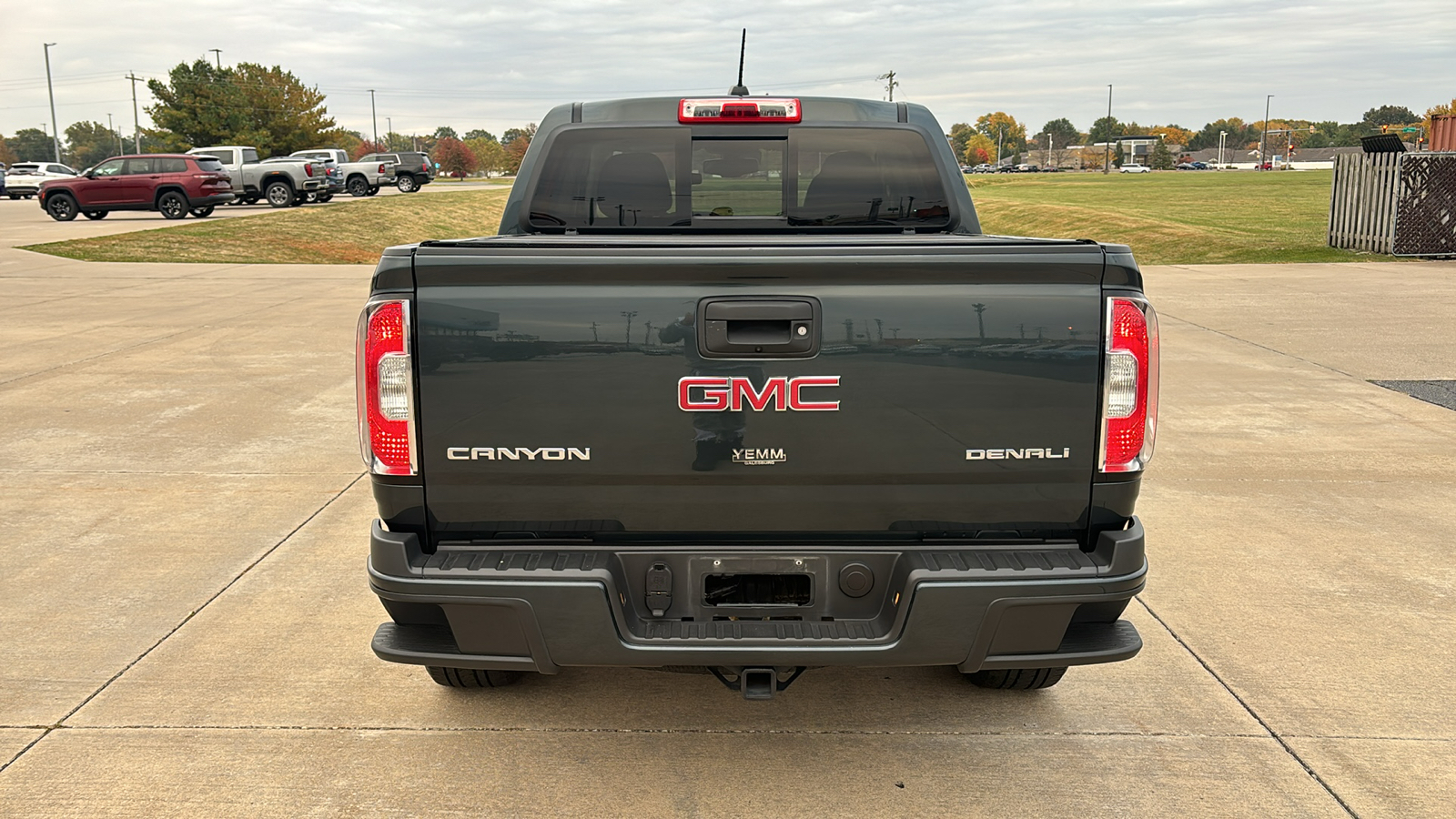 2017 GMC Canyon Denali 7