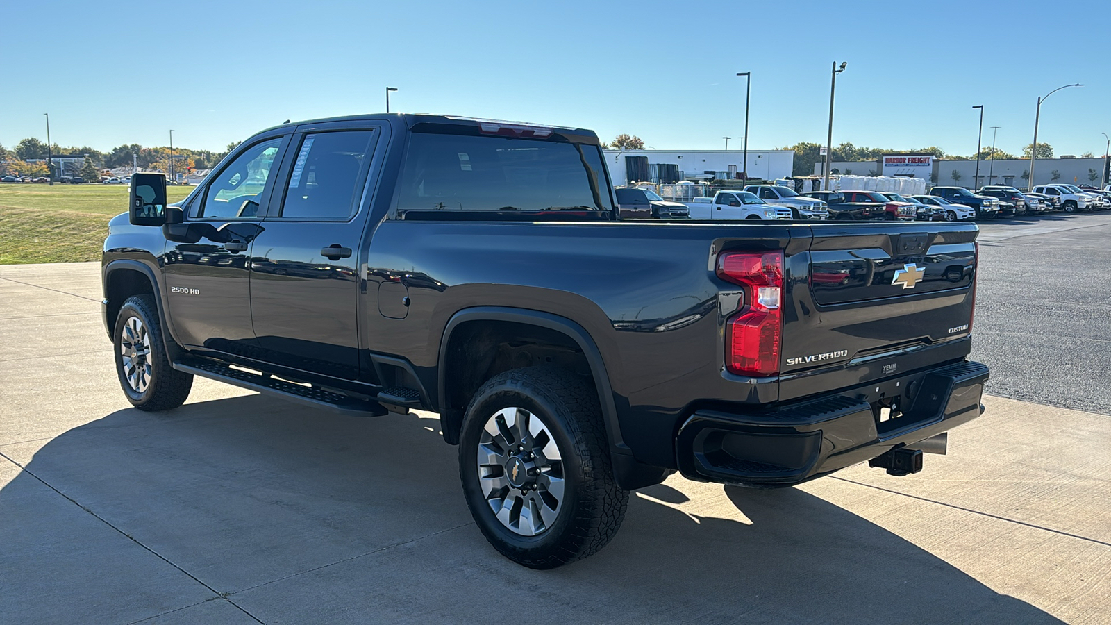 2024 Chevrolet Silverado 2500HD Custom 6