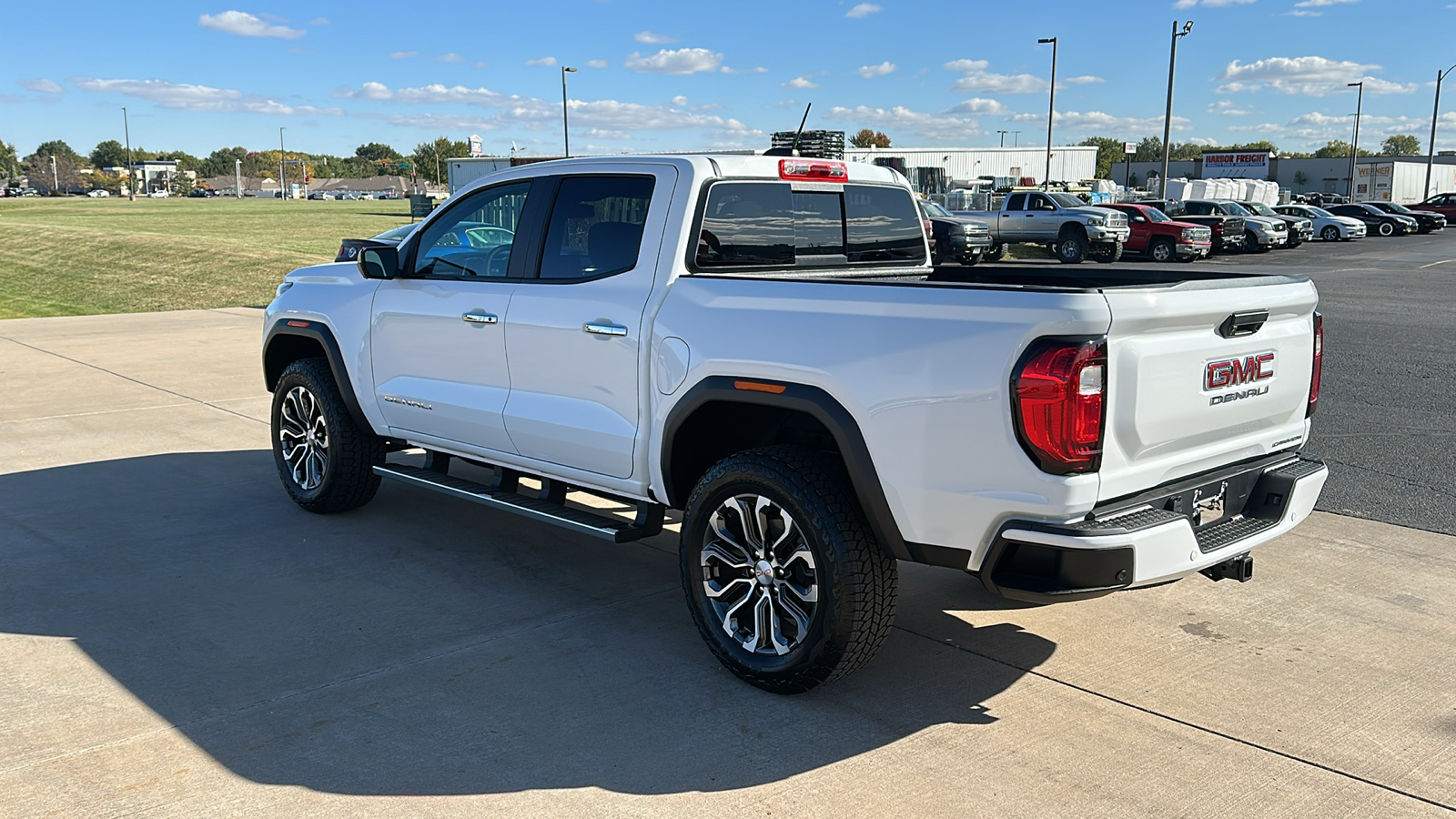 2024 GMC Canyon Denali 6