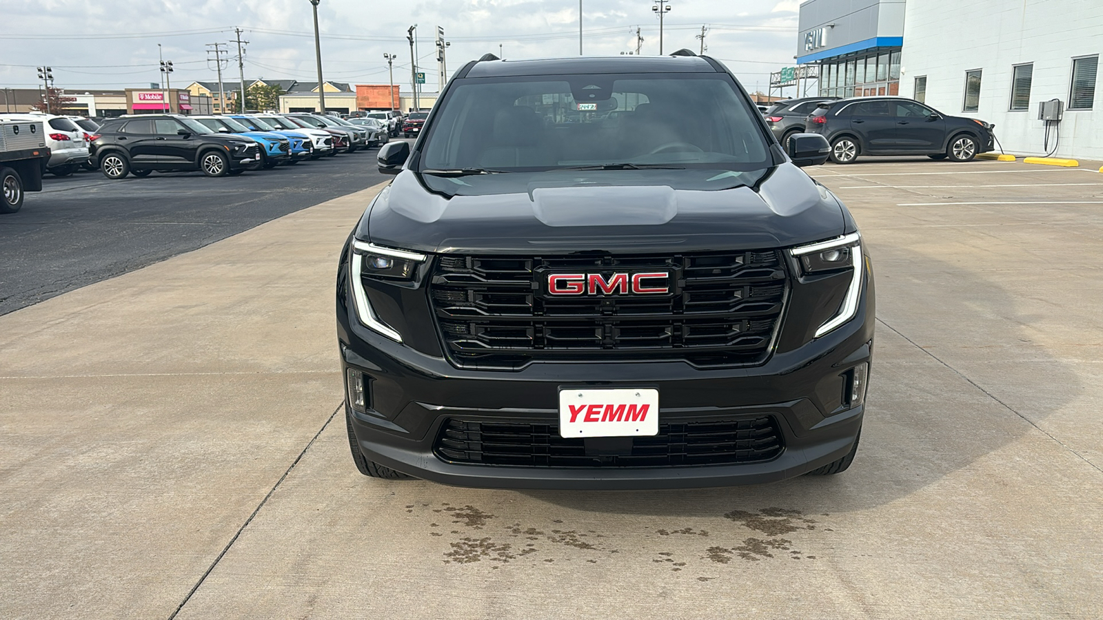 2024 GMC Acadia Elevation 3