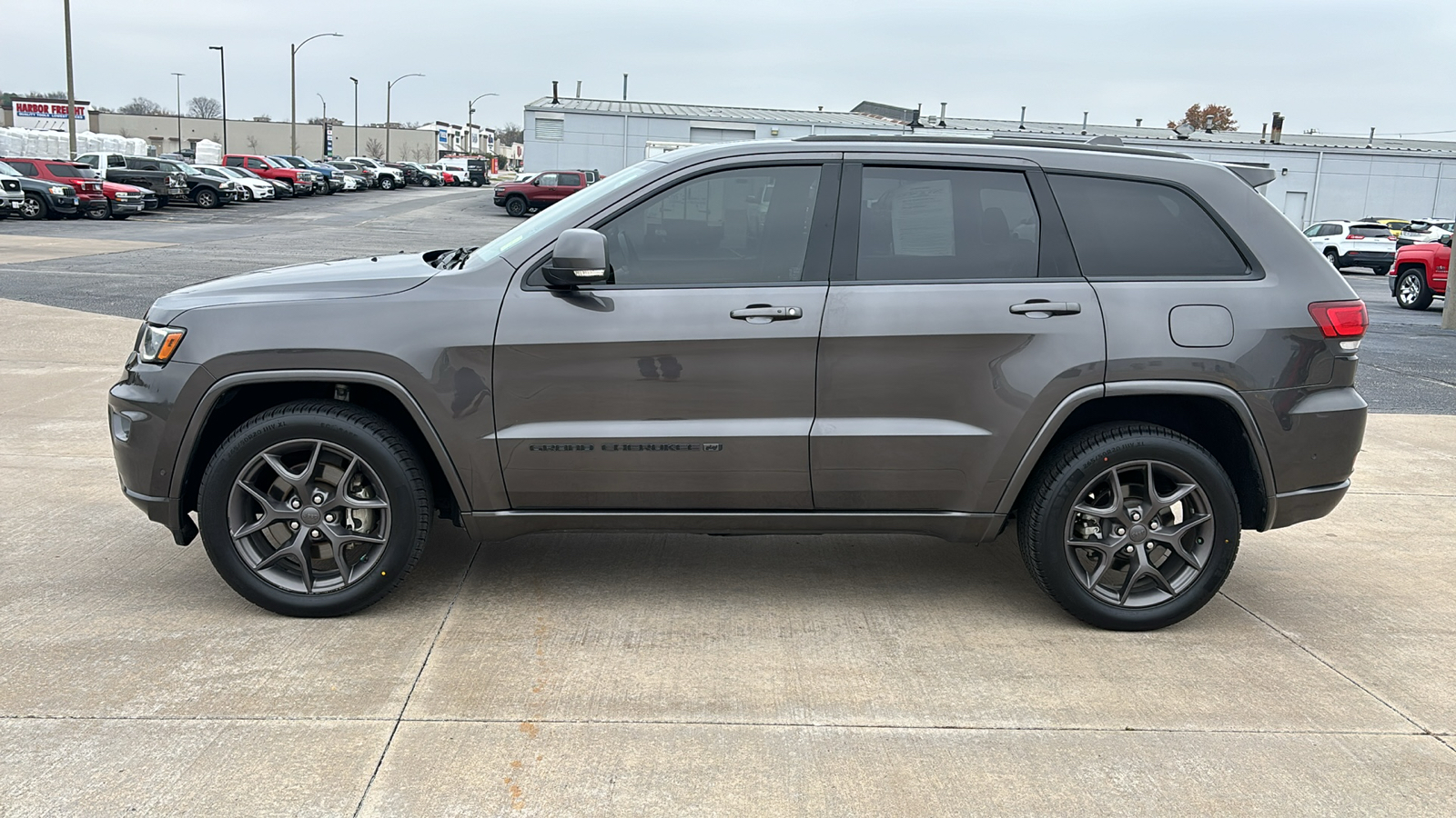 2021 Jeep Grand Cherokee  5