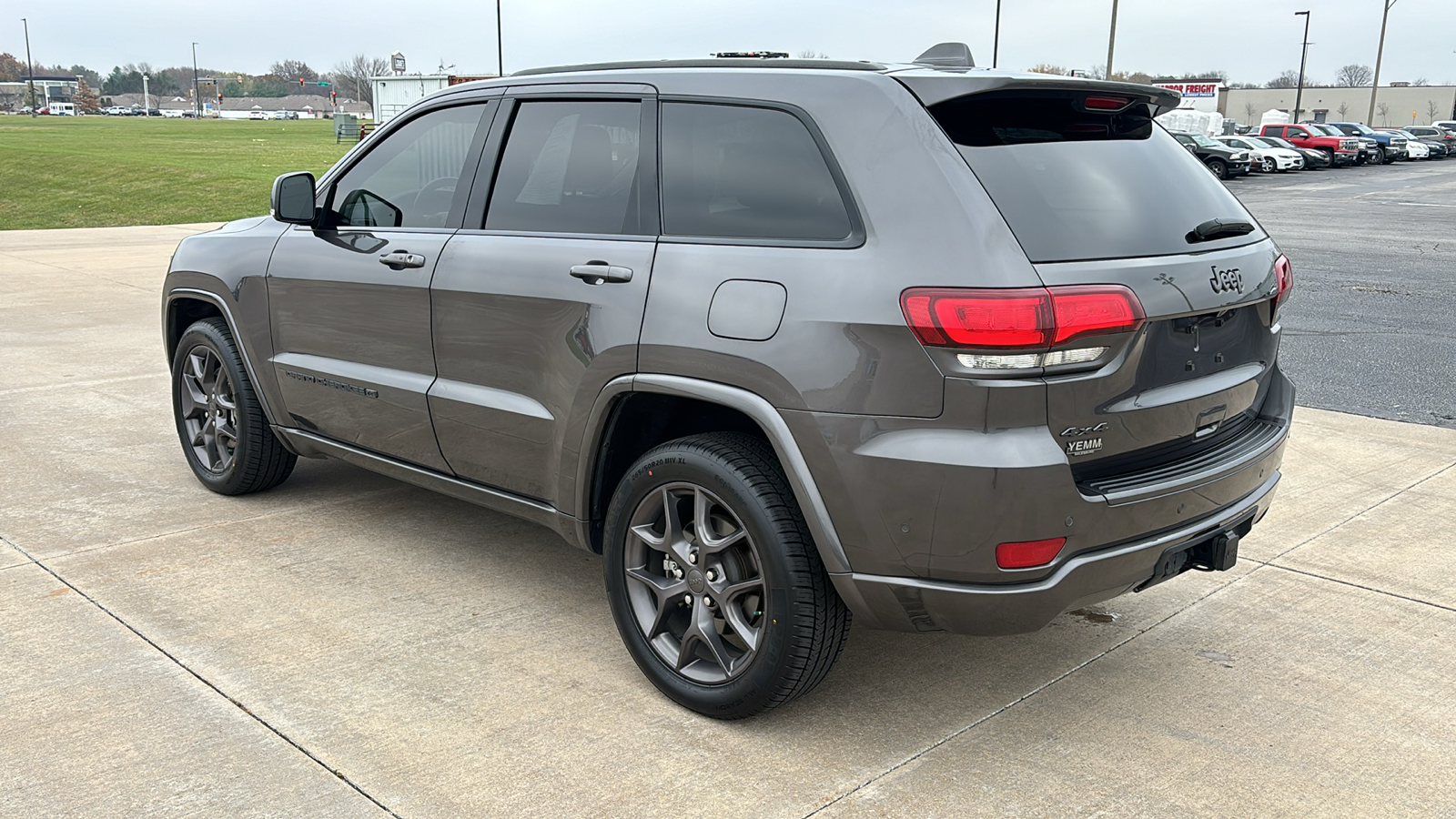 2021 Jeep Grand Cherokee  6