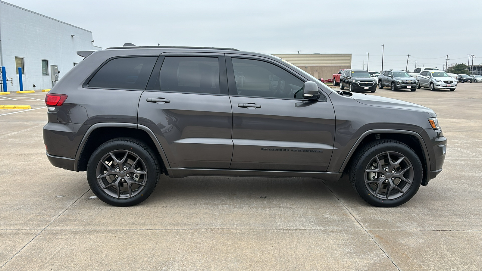 2021 Jeep Grand Cherokee  9