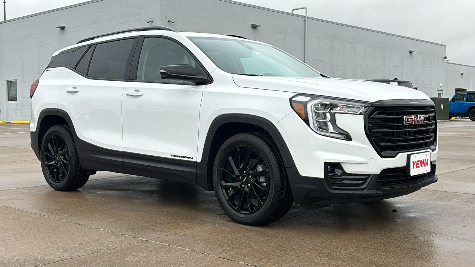 2024 GMC Terrain SLT 1