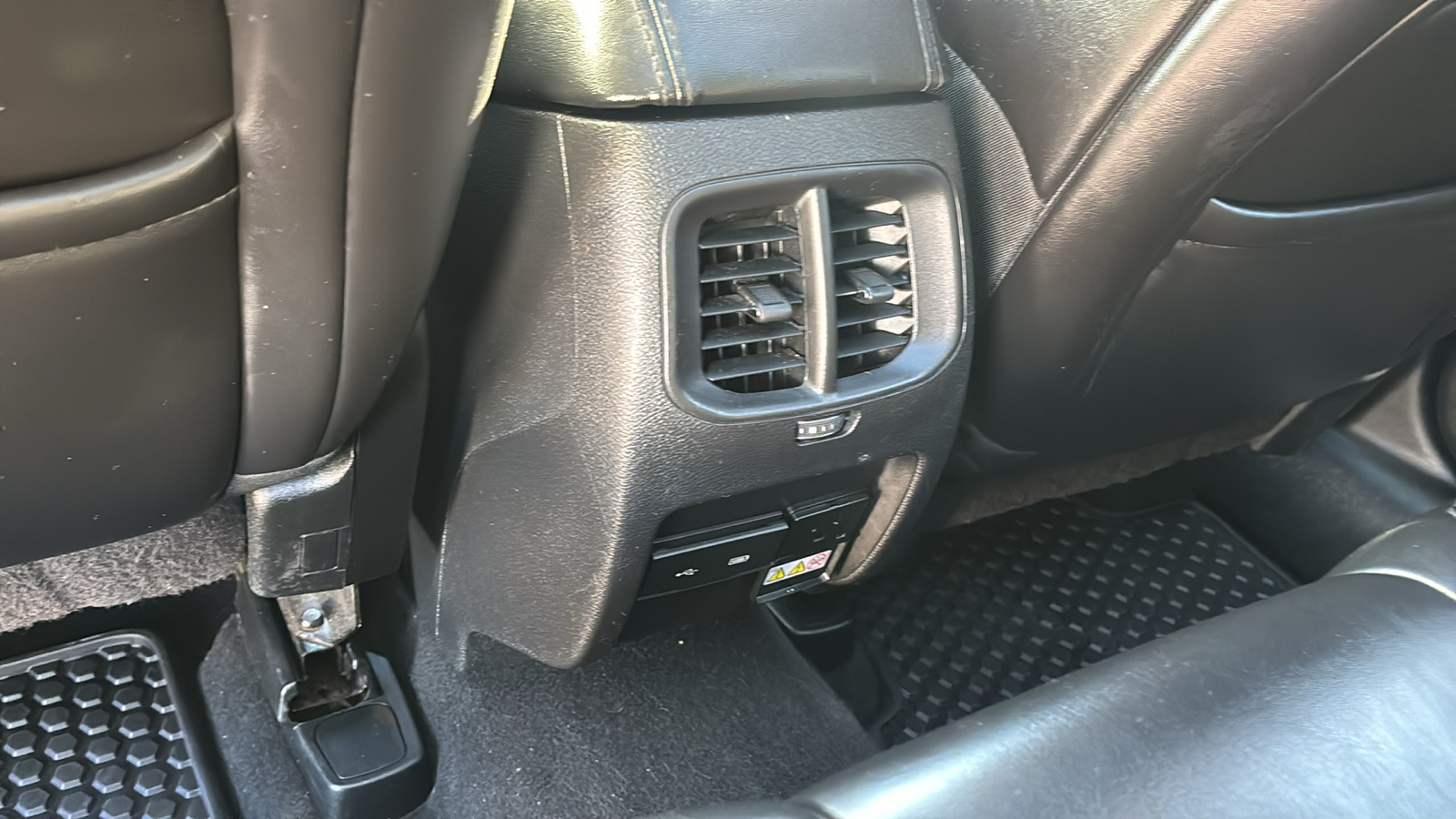 2019 Jeep Cherokee Latitude Plus 27