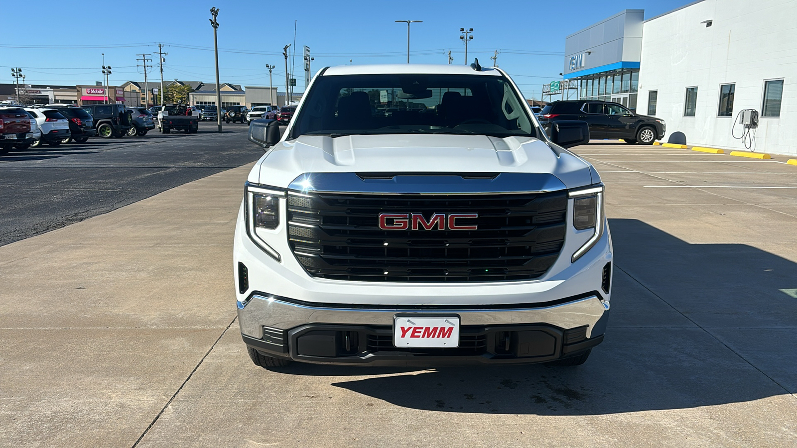 2024 GMC Sierra 1500 Pro 3