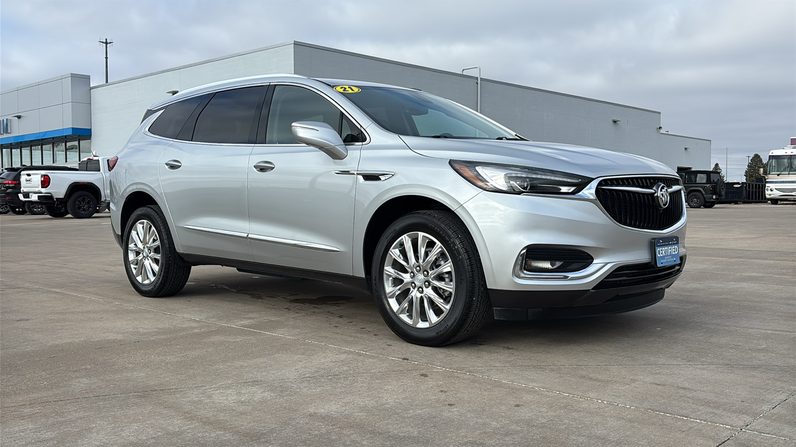 2021 Buick Enclave Essence 2