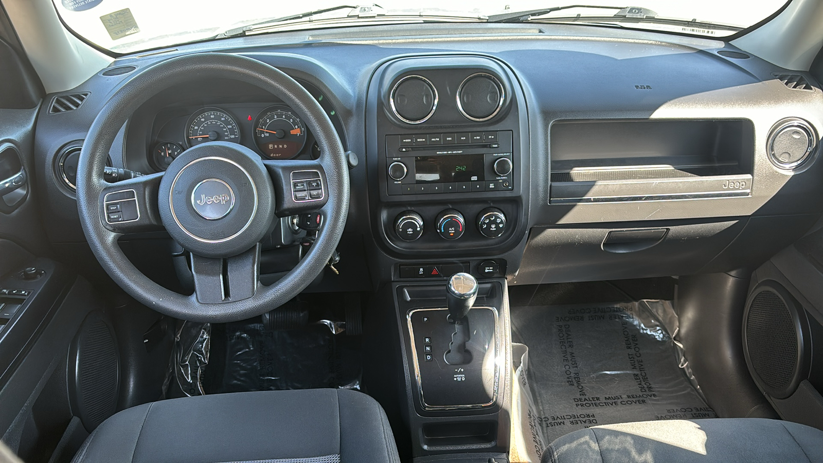 2014 Jeep Patriot Sport 11