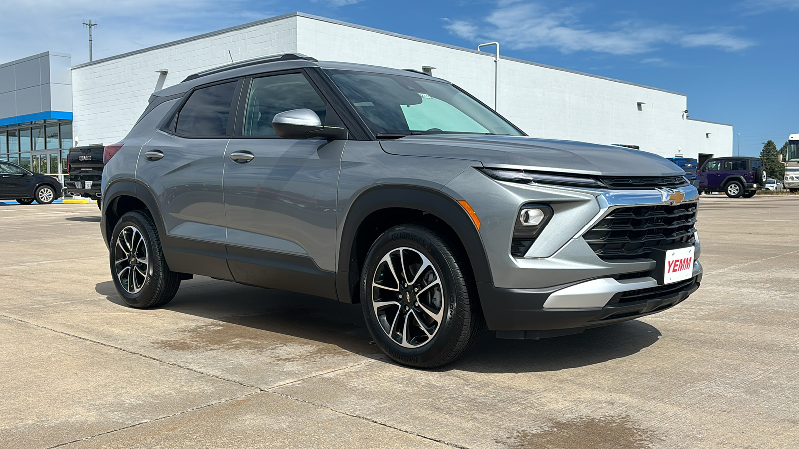 2025 Chevrolet TrailBlazer LT 2