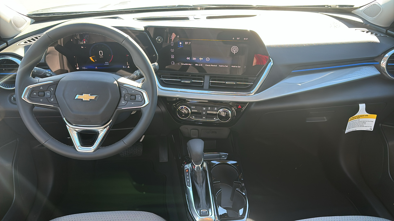 2025 Chevrolet Trax LT 11