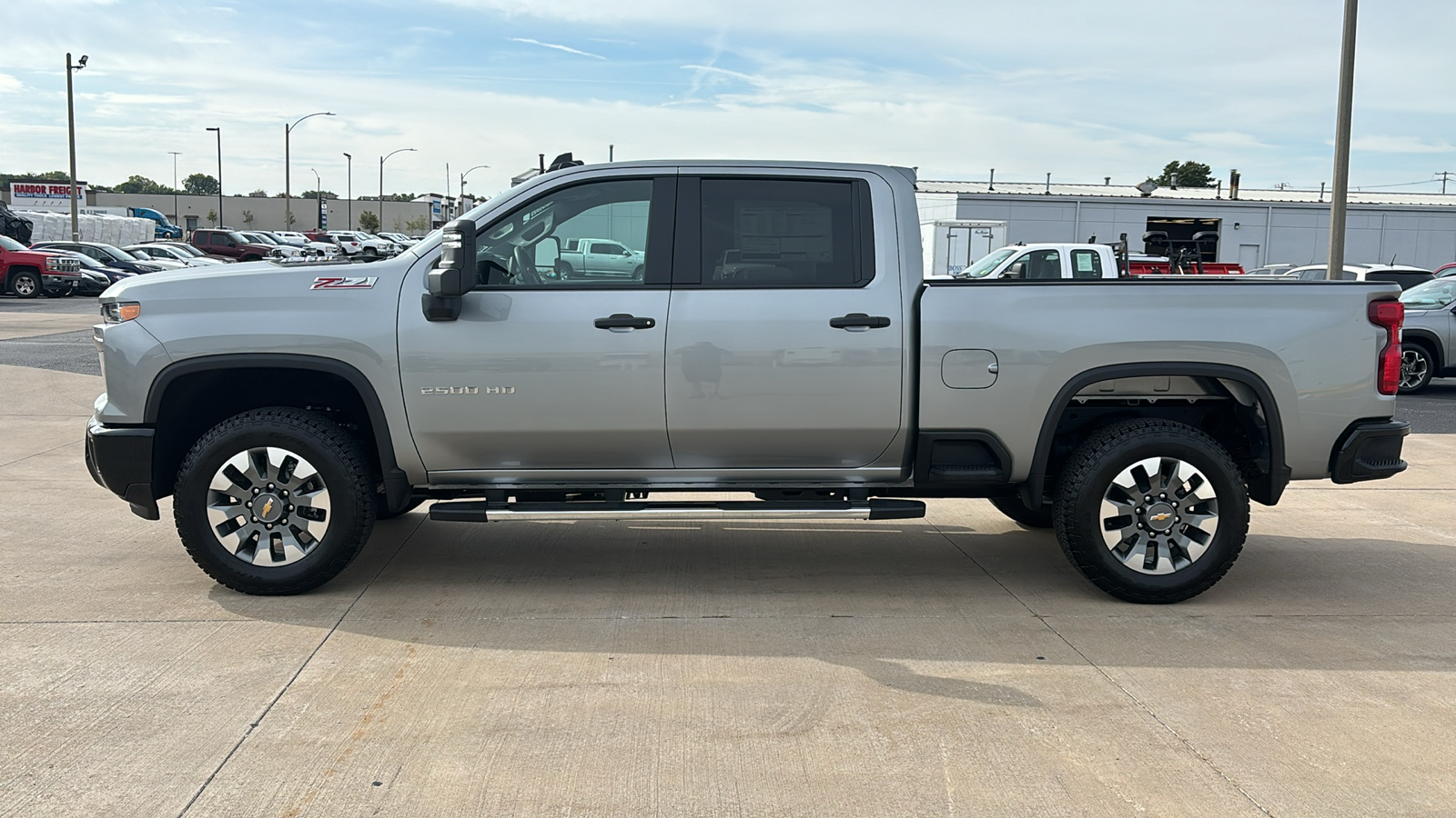 2025 Chevrolet Silverado 2500HD Custom 5